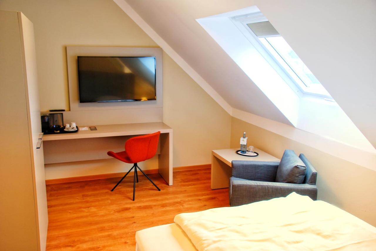Walldorf Suites Boutique Hotel Екстер'єр фото
